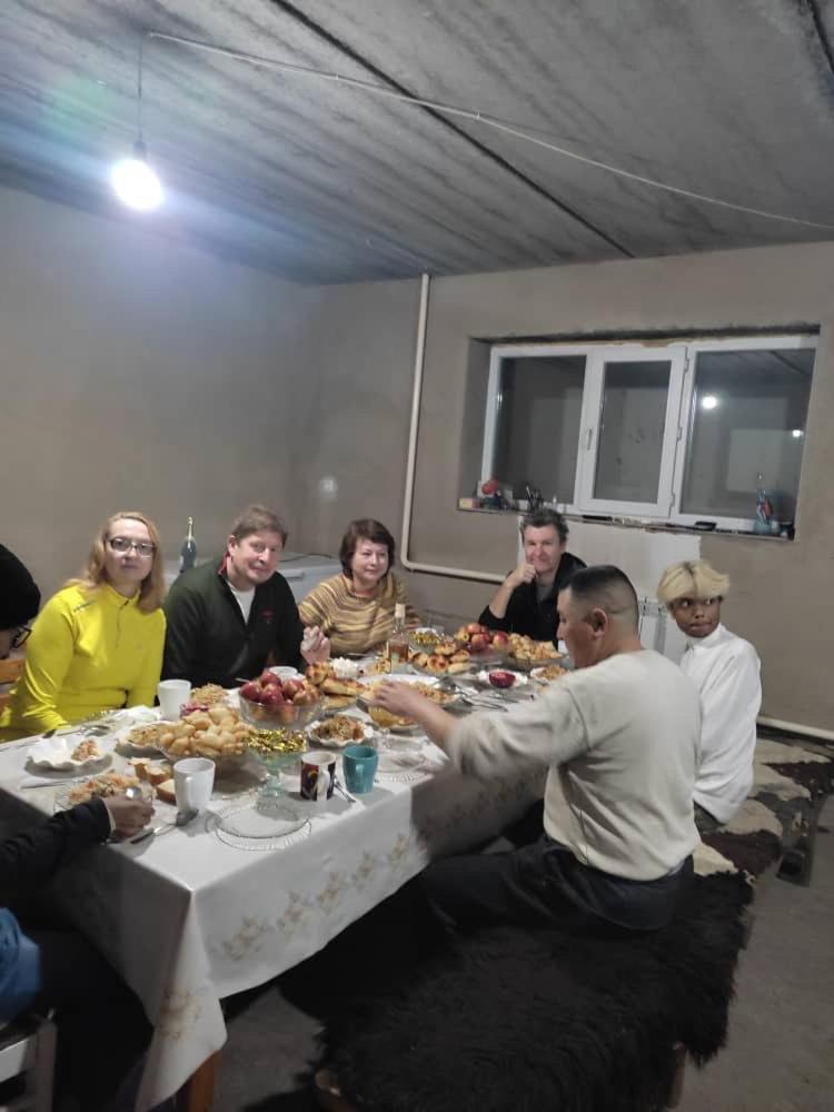 Emir Guest House In קראקול מראה חיצוני תמונה