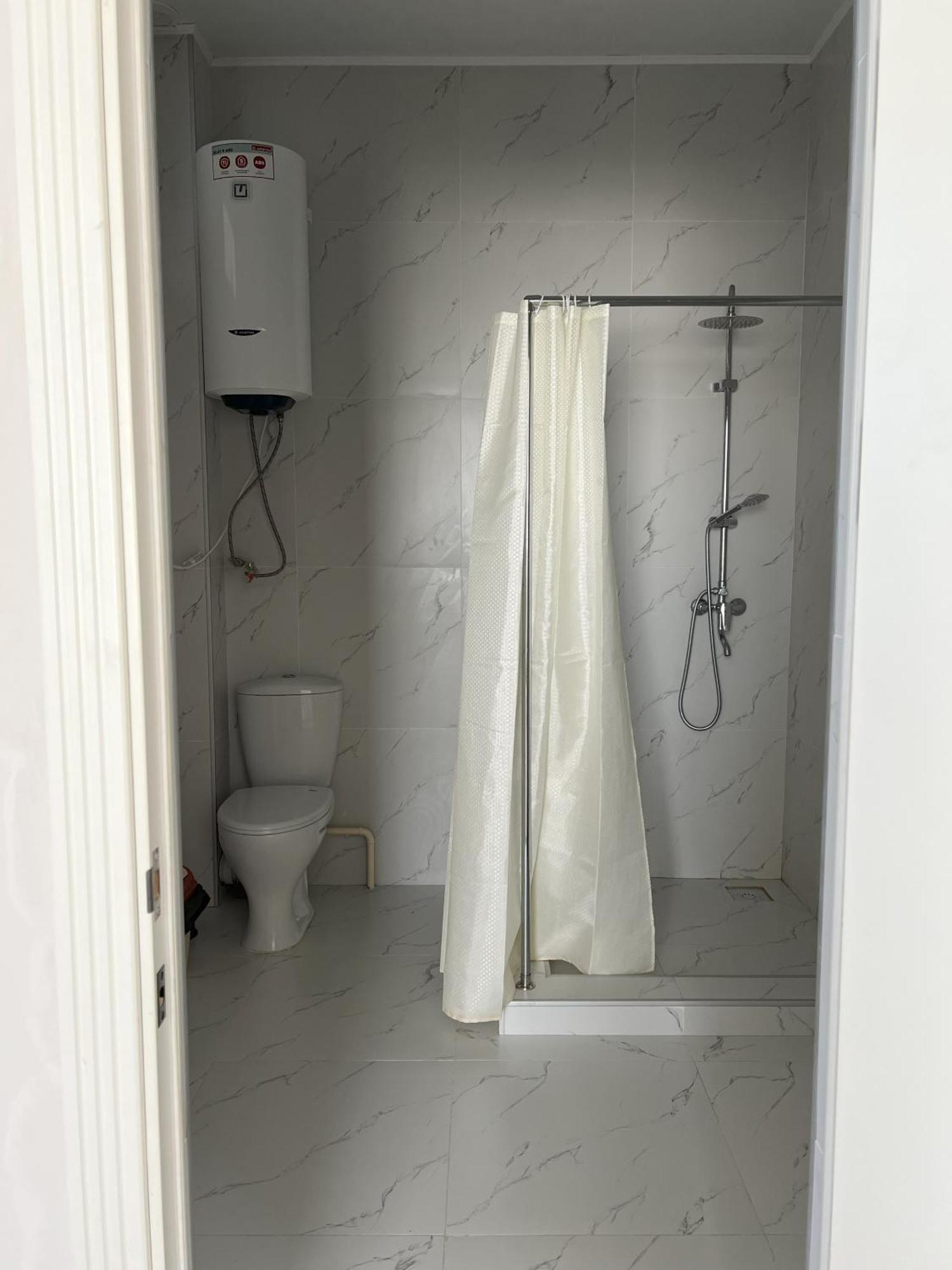 Emir Guest House In קראקול מראה חיצוני תמונה